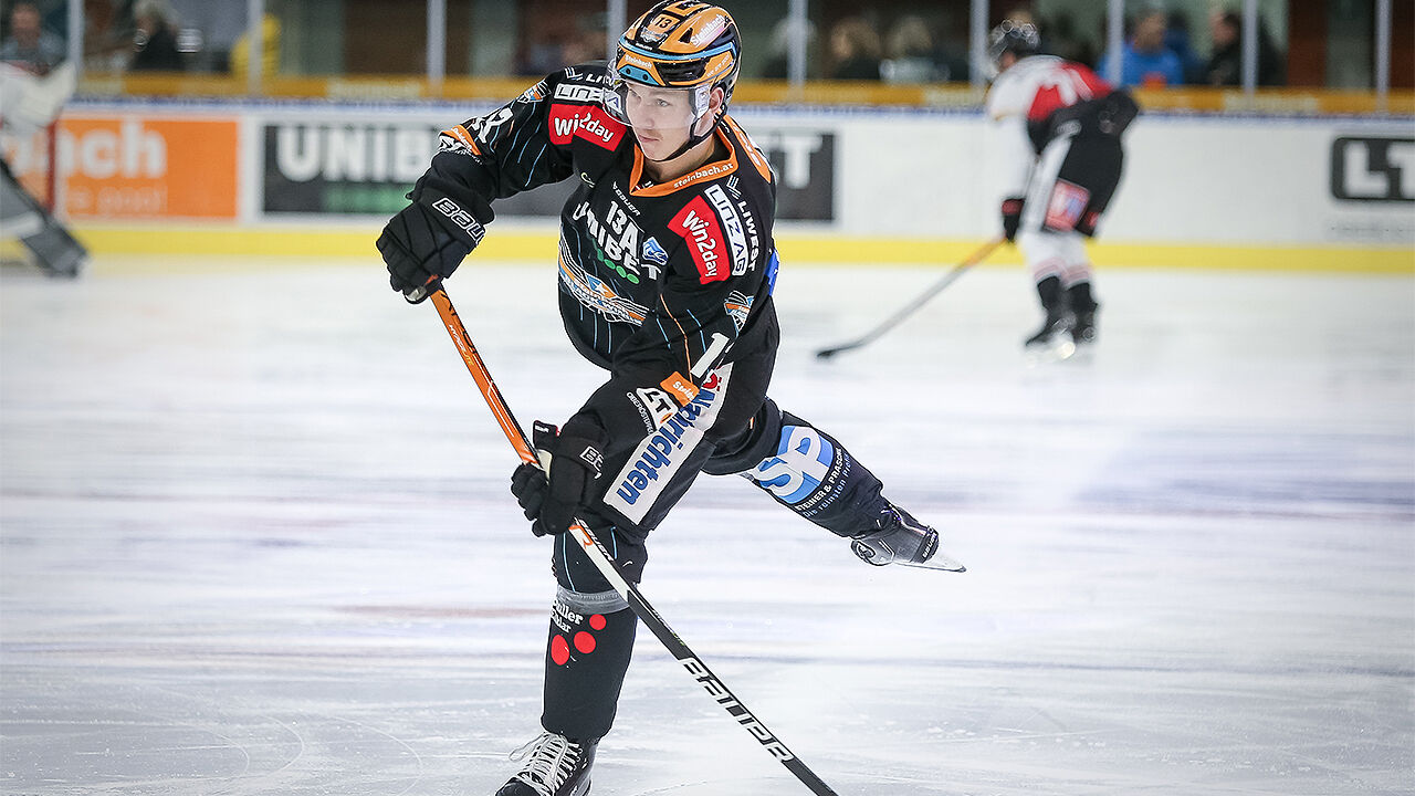 Today’s Ice Hockey League: Black Wings Lanes