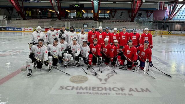Premiere! Die Teilnehmer am "AMS-Camp" der Eishackler 2025