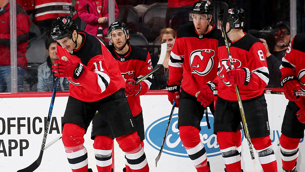 NHL: Edmonton-Niederlage gegen New Jersey in Göteborg ...