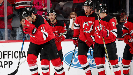 New Jersey gewinnt Saisonauftakt gegen Oilers