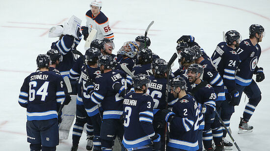 Playoffs: Winnipeg Jets sweepen Edmonton Oilers