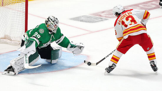 Flames dominieren Raffls Stars und gleichen aus