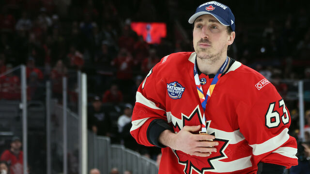 Nach Blockbuster-Trade: NHL-Star führt Panthers zum Sieg