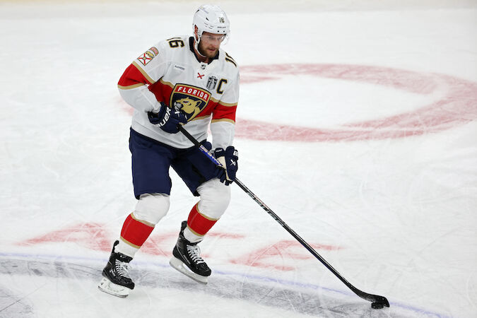 #16: Aleksander Barkov