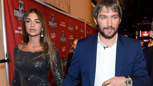 NHL-Star Alex Ovechkin feiert glamouröse Party