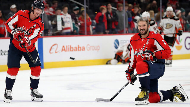 Capitals-Duo geigt bei Jubiläum auf