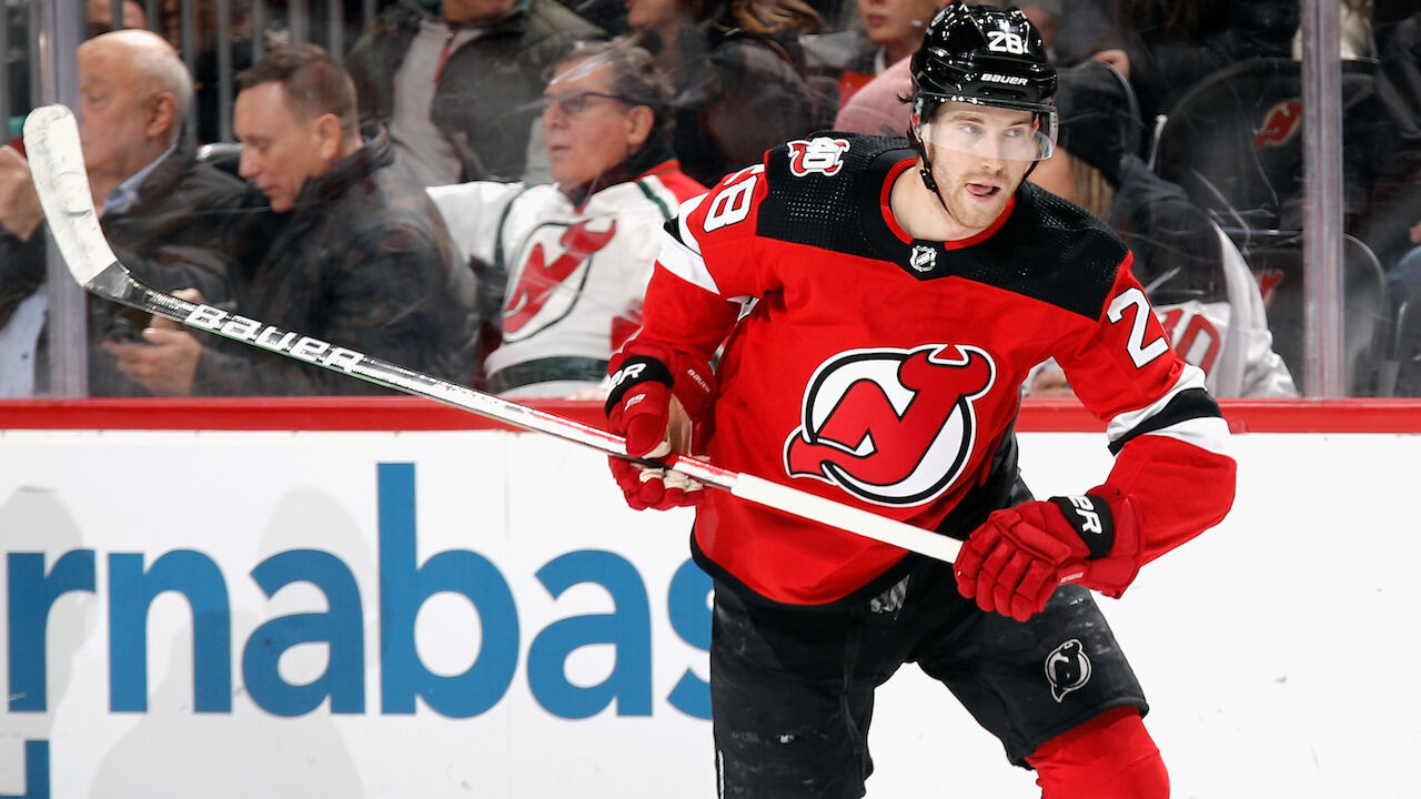 New Jersey Devils sweep over the Red Wings