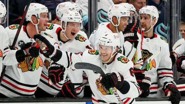 Blackhawks feiern 4. Sieg unter Neo-Coach King