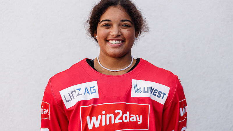 #22 - Lena Maria Artner