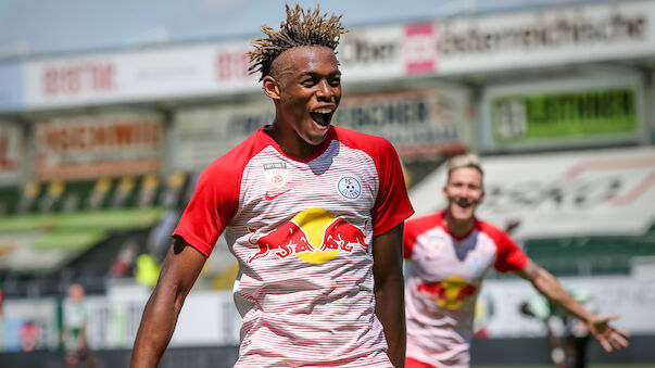 RB Salzburg verleiht Junior Adamu