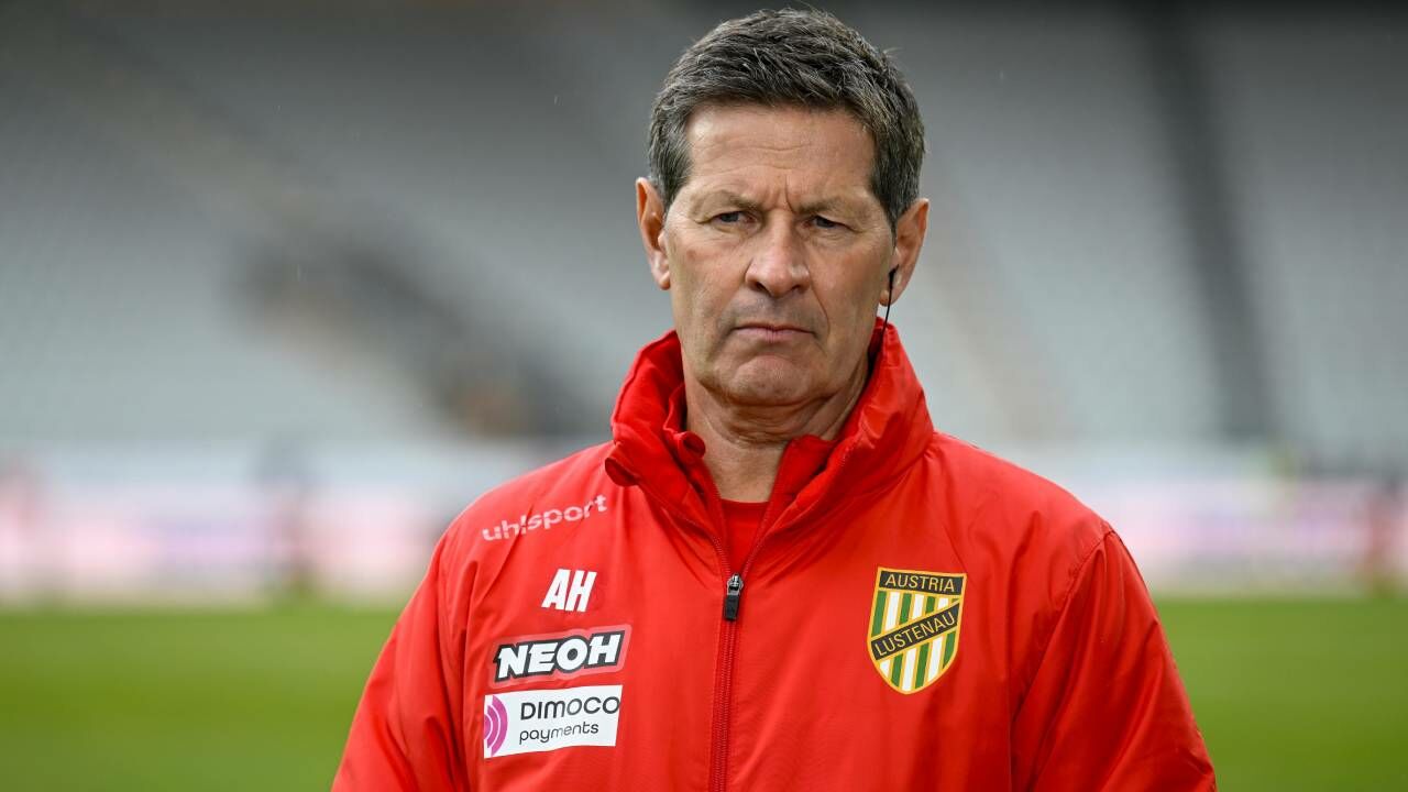 The German League features Lustenau coach Herav