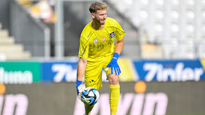 Fix: Blau-Weiß-Keeper Schmid wechselt nach England