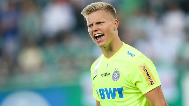 Austria-Goalie Pentz 