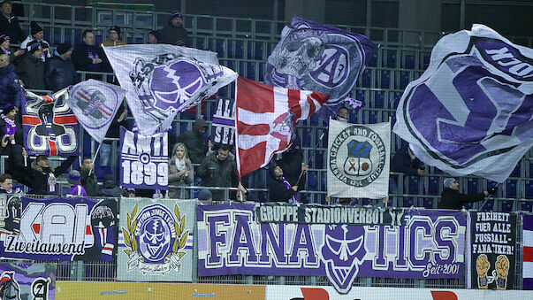 Austria-Fans besuchen Spieler