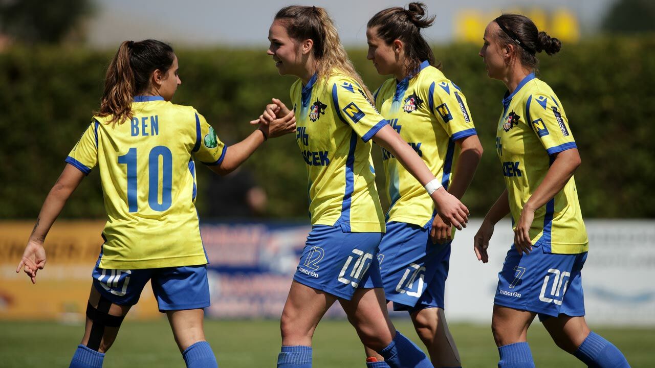 Unter Flutlicht kommt es im Sportzentrum.N zu einem Duell mit einem tschechischen Traditionsklub: Unsere Wlfinnen treffen auf Sparta Prag. Vor einem Jahr Sparta Prag - Vorbereitungsspiel: spusu SKN St. Plten Frauen