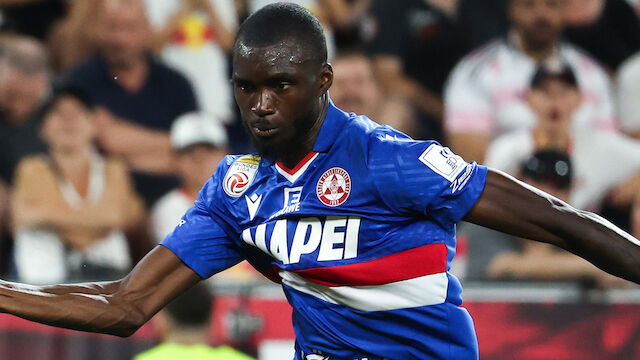 So lange wird GAK-Spieler Fofana für Foul an Kitano gesperrt