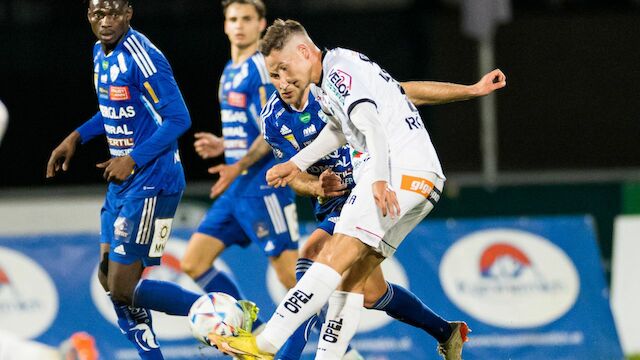 Hartberg und WAC mit dem Blick nach oben