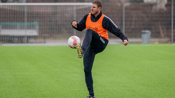 Hinteregger arbeitet beim Trainingsstart am Comeback