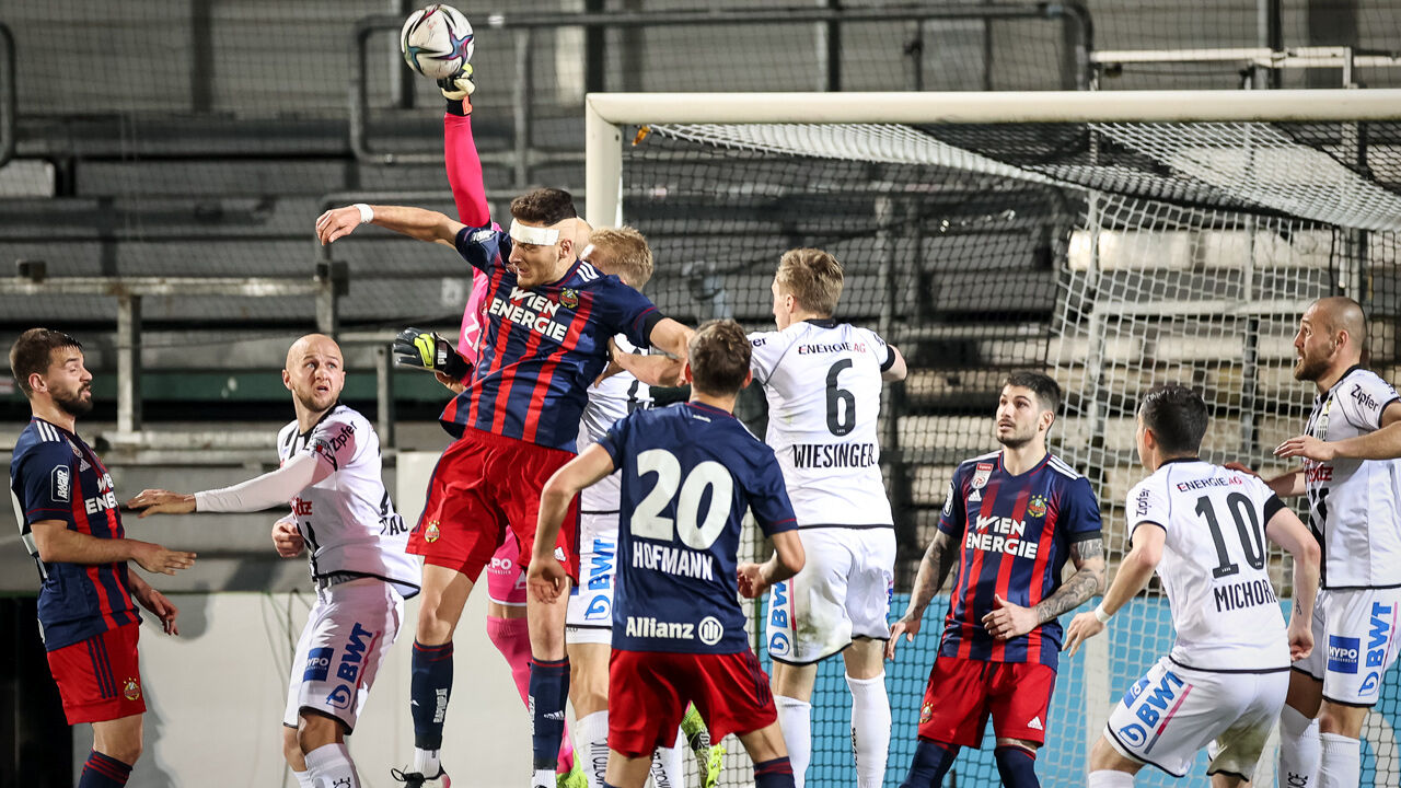 Bundesliga Schlager Patzer Kosten Lask Sieg Uber Rapid Fussball