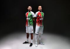 Lustenau und Hard präsentieren gemeinsames Sondertrikot