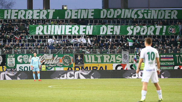 Rapid-Fans provozieren Innenminister Herbert Kickl