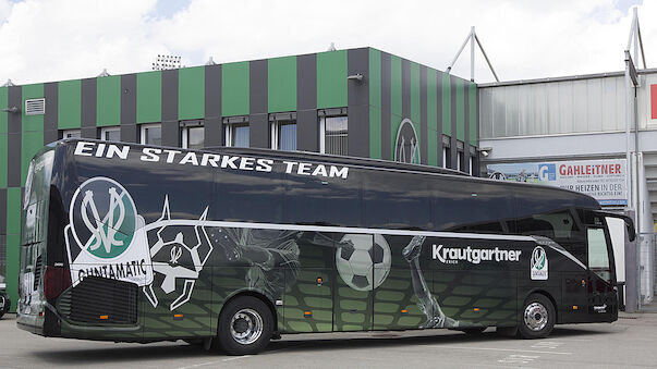 Neuer Teambus für die SV Ried