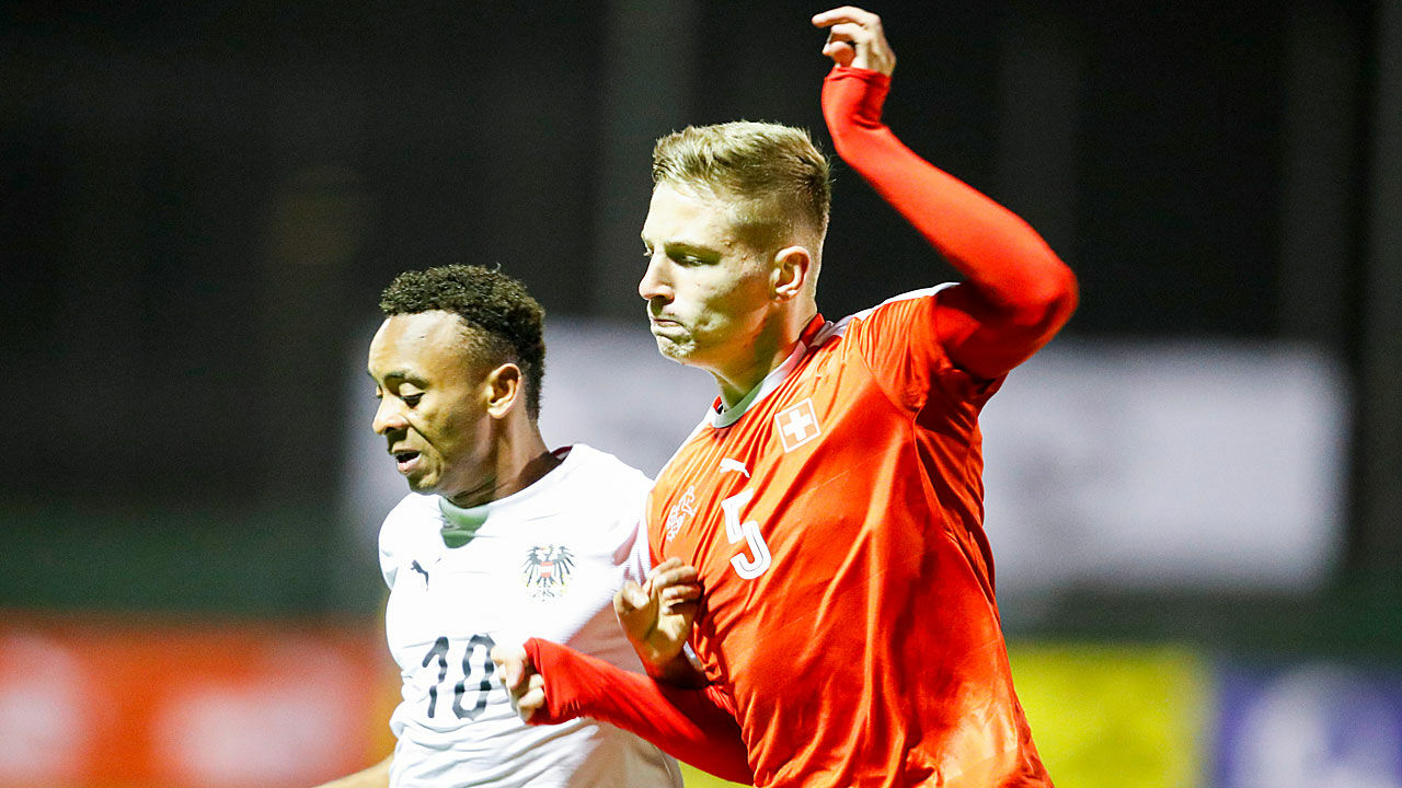 Schnappt Sich Red Bull Salzburg Schweizer Talent Becir Omeragic Laola1 At