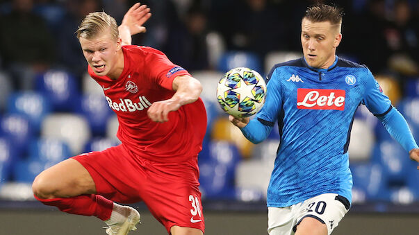 Spektakuläres Salzburg in Napoli nur remis
