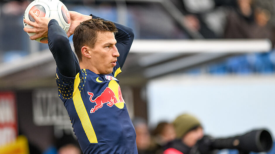 RB Salzburg: Stefan Lainer nach seinem Tor erleichtert ...