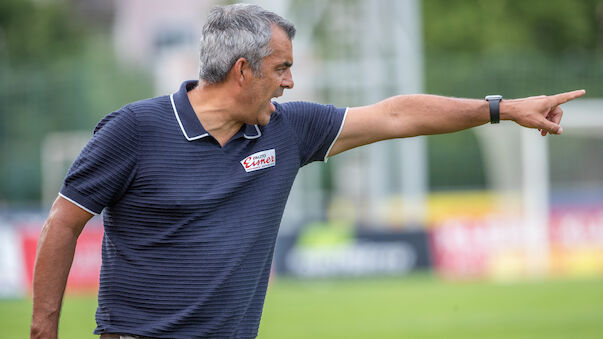 WAC atmet auf: 