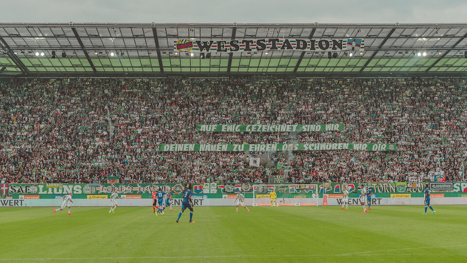 Stadion-Eröffnung Rapid Fans