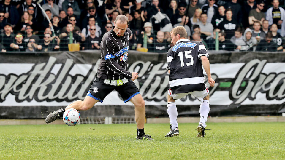 Sturm Legenden Spiel für Gruabn Diashow