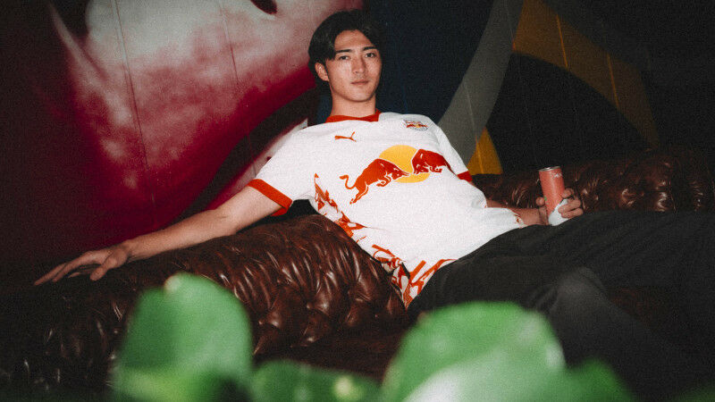 #6: Takumu Kawamura (FC Red Bull Salzburg)