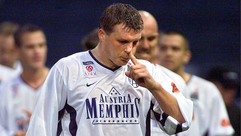 # 3 - Krzysztof Ratajczyk (261 Ligaspiele)