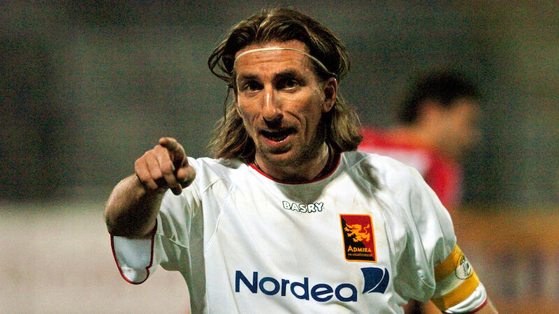 # 10 - Tomasz Iwan (93 Ligaspiele)