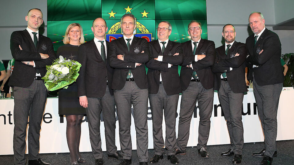 Diashow: Seuchensaison 2016/17 des SK Rapid in Bildern