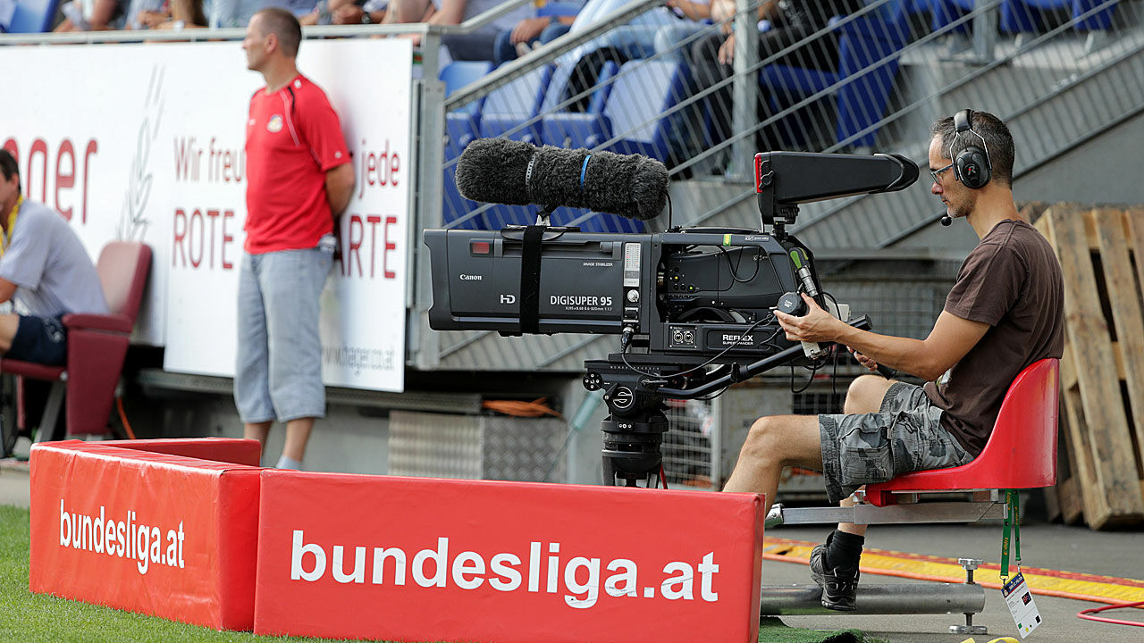 Wer bekommt das Free-TV-Paket der Bundesliga?