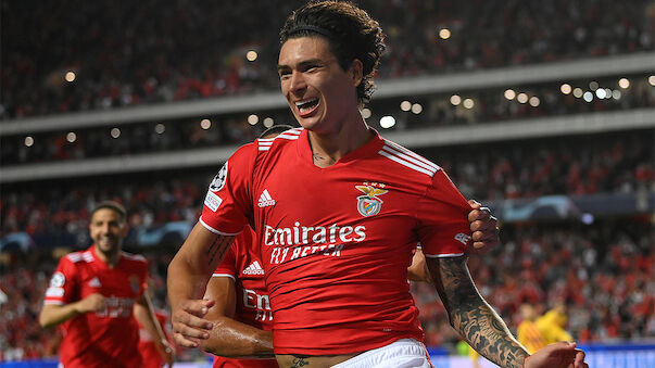 Benfica schaltet Ajax im CL-Achtelfnale aus