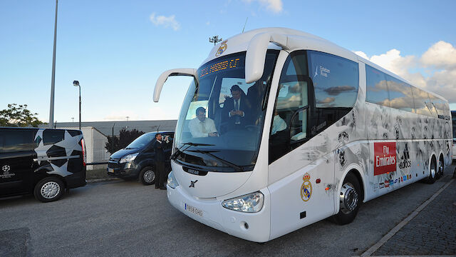 Teambus von Real Madrid in Liverpool attackiert