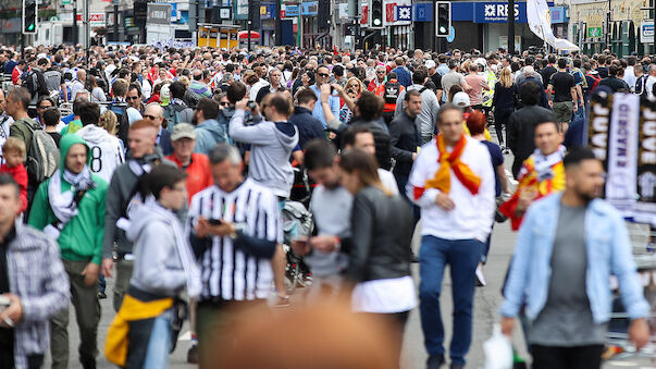 Massenpanik bei Public Viewing in Turin