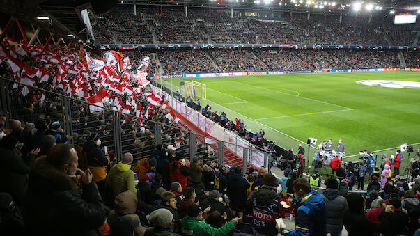 Bayern-Fans zeigen RB Salzburg an