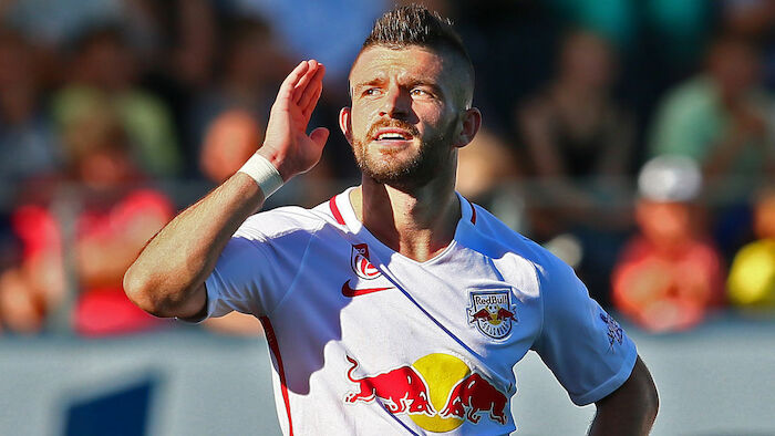 Valon Berisha Salzburger Spricht Uber Historisches Tor Laola1 At