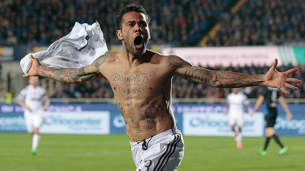 Dani Alves dritterfolgreichster Profi aller Zeiten