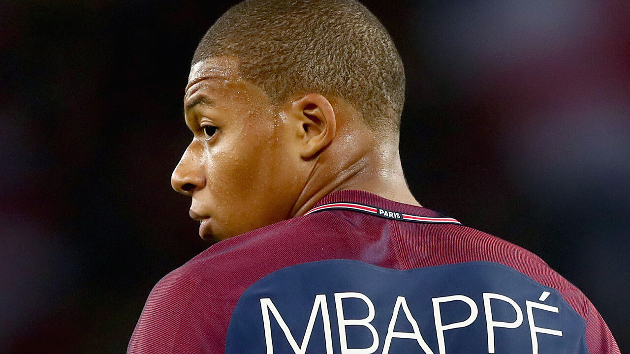 Kylian Mbappe: Was lief da mit dem FC Barcelona ...