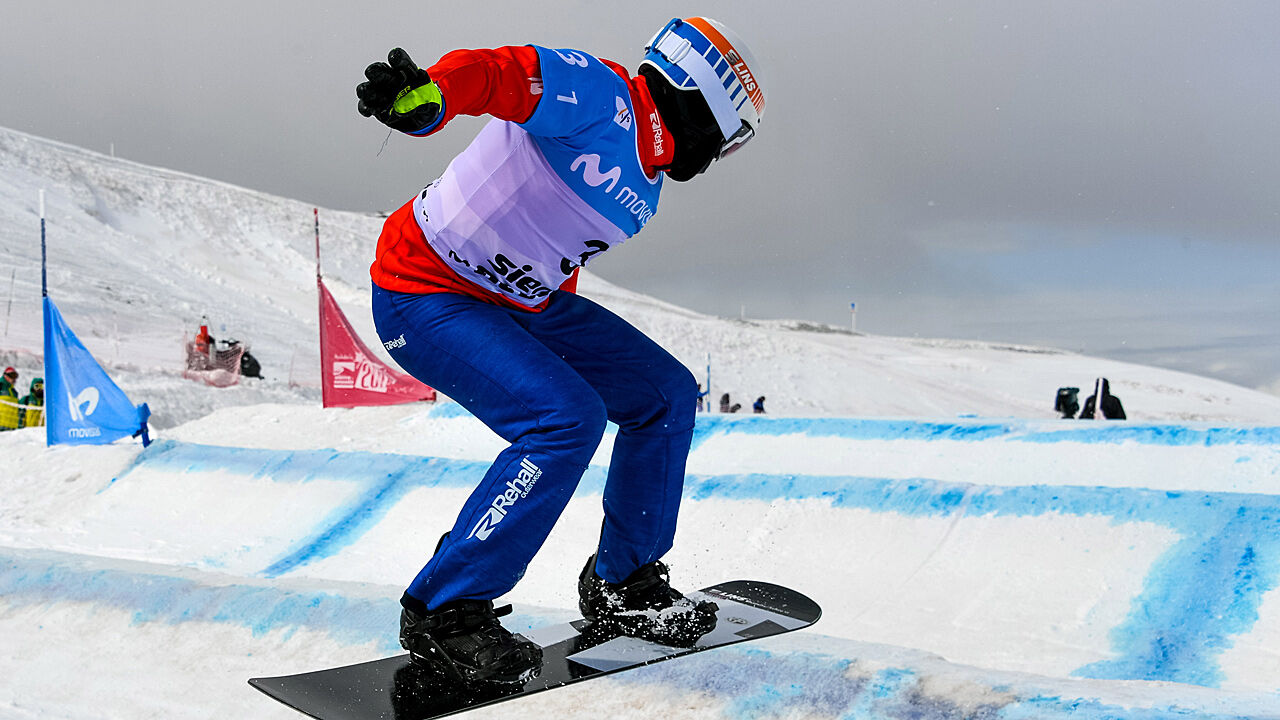 ÖSV-Snowboardcrosser verpatzten Weltcup-Auftakt - Wintersport - Snowboard