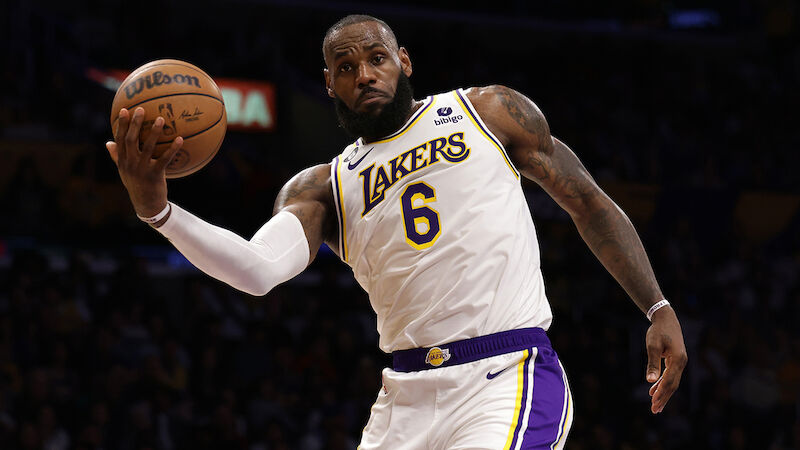 #4 - LeBron James (Basketball)
