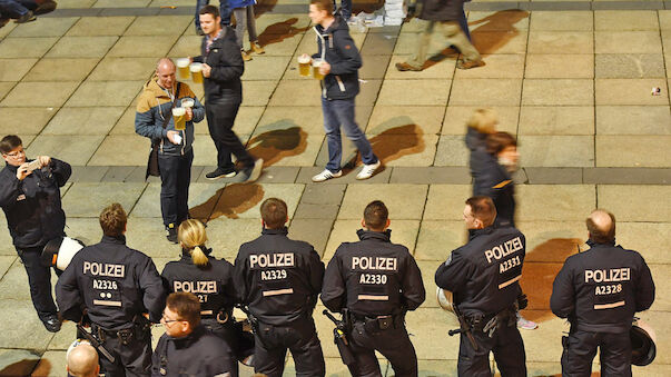 Berichte über deutsche Hooligan-Übergriffe