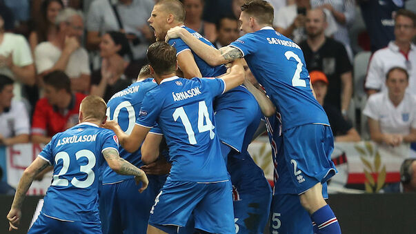 Island nach Sieg über England im Viertelfinale
