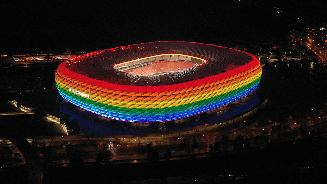 Nach Verbot für Stadion-Beleuchtung: UEFA mit Regenbogen-Logo