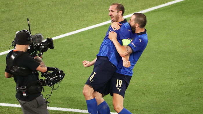 pics Bonucci And Chiellini Harvard euro 2020 giorgio chiellini und leo